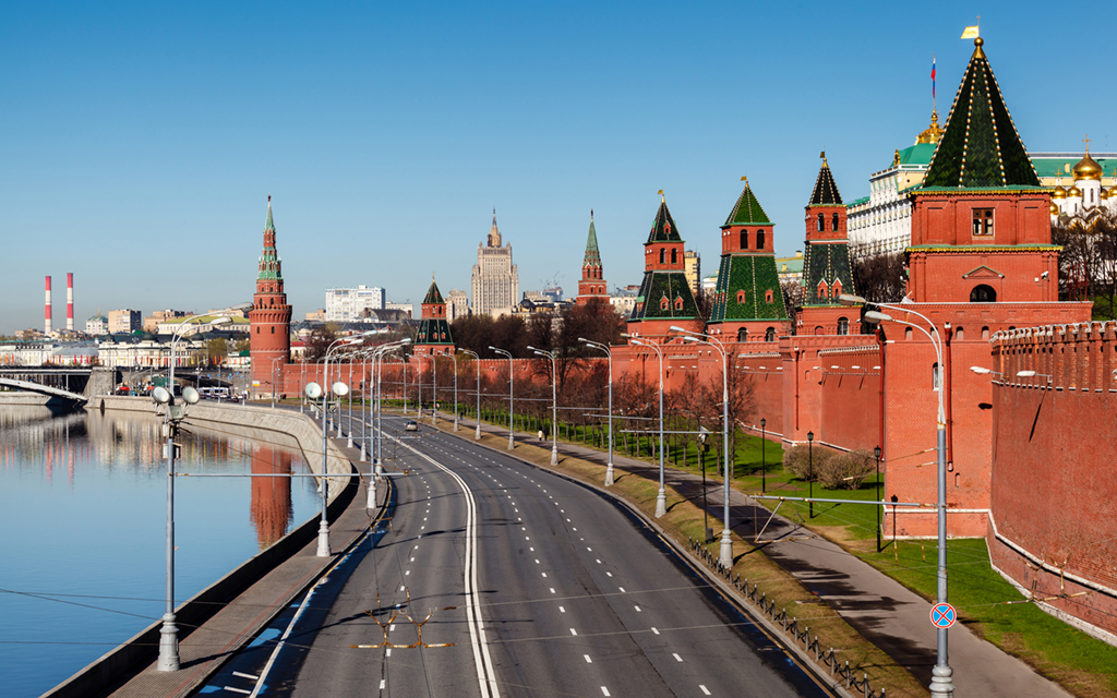 Обзорные экскурсии в московском Кремле